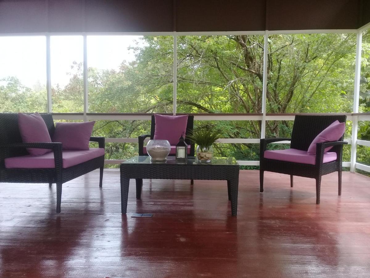 Hotel Royal Escape - 1 à Anse La Raye Extérieur photo