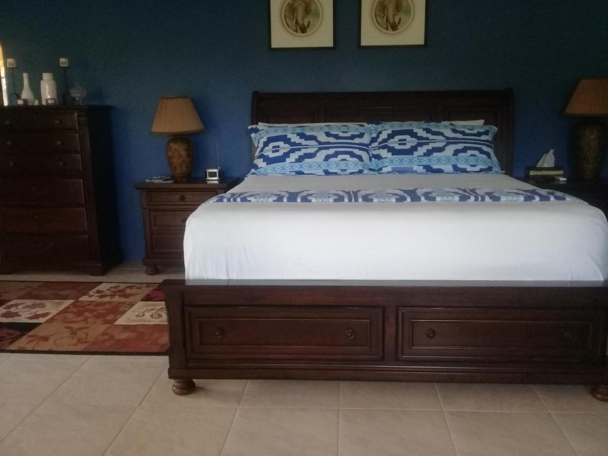 Hotel Royal Escape - 1 à Anse La Raye Extérieur photo